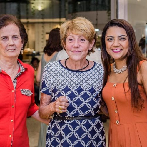Silvia Pimentel,  Wiltrud Schmalzl e Nea Lopes
