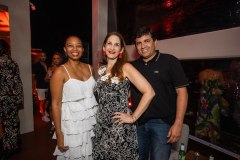 Daiane Paranhos, Daniela Bahia e Sergio Ferreira