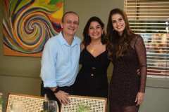 Douglas-Costa-Alessandra-Passarinho-e-Maira-Angelino_Easy-Resize.com_