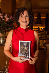 Angela-Ferreira_Easy-Resize.com_