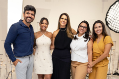 Alexandre Huang, Chris Mell, Lhais Brugni, Indira Marrul e Camila Bahiense