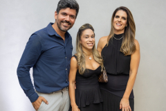 Alexandre Huang, Mariana Rodrigues e Lhais Brugni