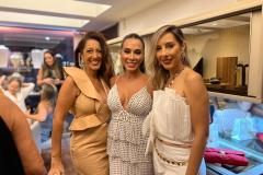 Rosana Barreto, Mariana Barreto e Isabela Mendonça