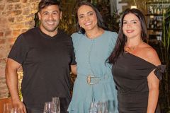 Abelardo-Biritos-Carine-Mattos-e-Lorena-Gama_Easy-Resize.com_