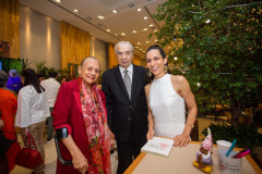 Olívia Barradas, João Durval e Camila Meccia