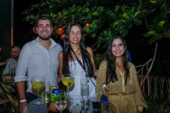 DJ GUERI , MARIANA SOUZA, LIVIA