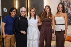 Valmir Gomes, Carlota Guerra, Aguiara Aguiar, Silvia Lecticia e Tays Mota