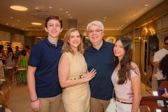 Antonio-Ribeiro-Veruska-Pithon-Jose-Henrique-e-Valentina-Ribeiro