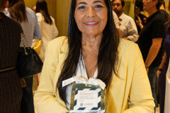 Angela Pinho