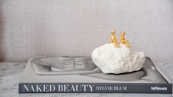 Peça exclusiva de Nara Ota para Theodora Home | Foto - Julia Herman