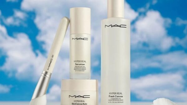 Mac Cosmetics Hyper Real