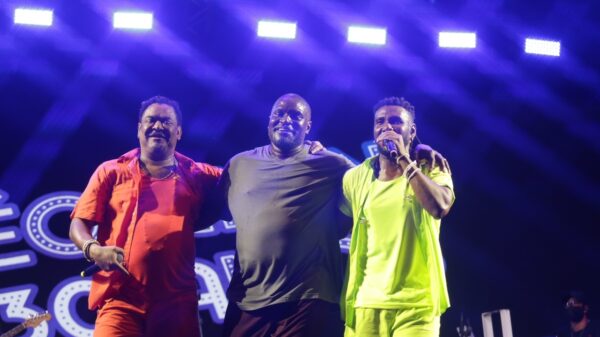 Jacaré, no centro, ao lado de Cumpadre Washington e Beto Jamaica - Foto | Igor Ramos