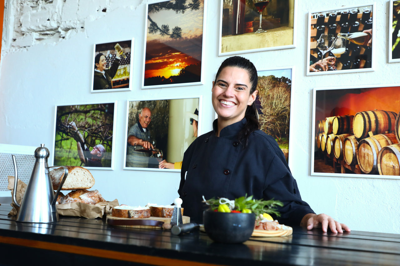 Menu da casa é assinado pela chef Carolina Urbanetto