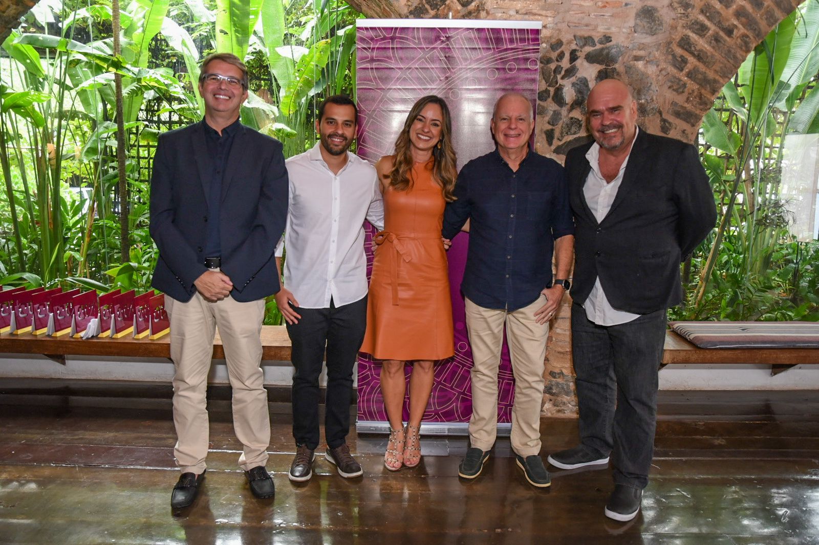 Renato Rezende, Caio Xavier, Cláudia Galvão, Paulo Coelho e Lon Menezes