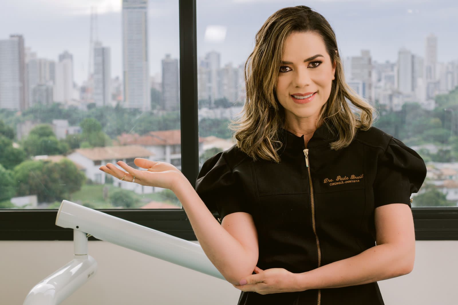 Paula Brasil, cirurgiã dentista