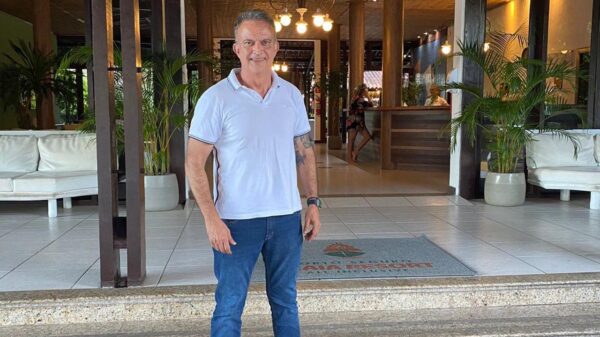 André Rossi, novo gerente comercial do Porto Seguro Praia Resort