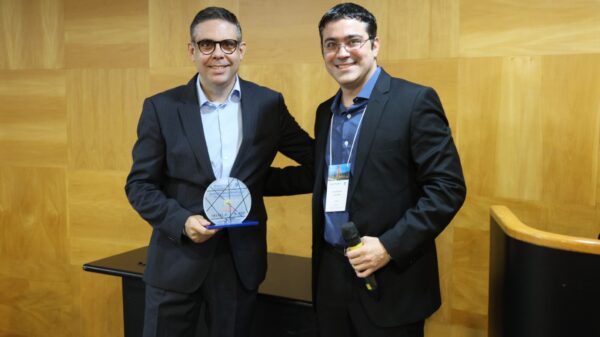 Agenor Leão, vice-presidente da Natura Brasil e Eduardo Chaves, Diretor da Brand Finance