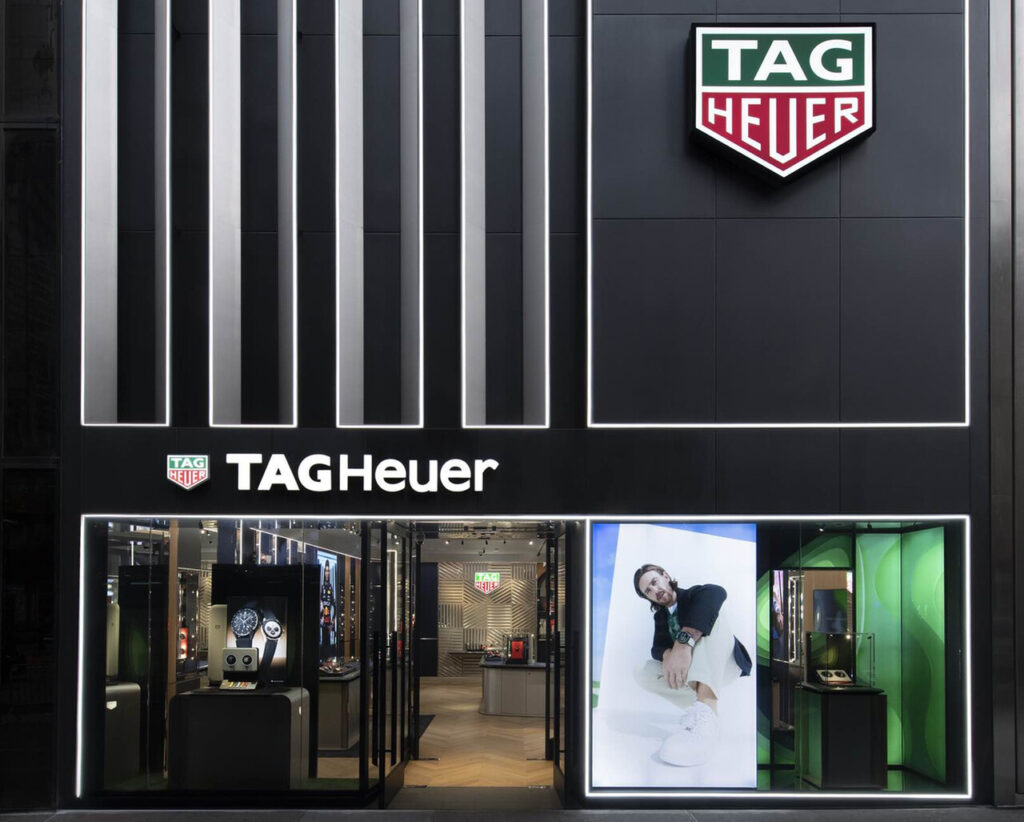 TAG Heuer celebra flagship na 5ª avenida