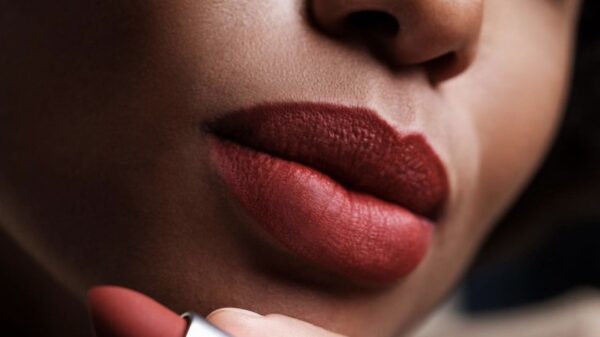 Care Natural Beauty novos batons High Clean