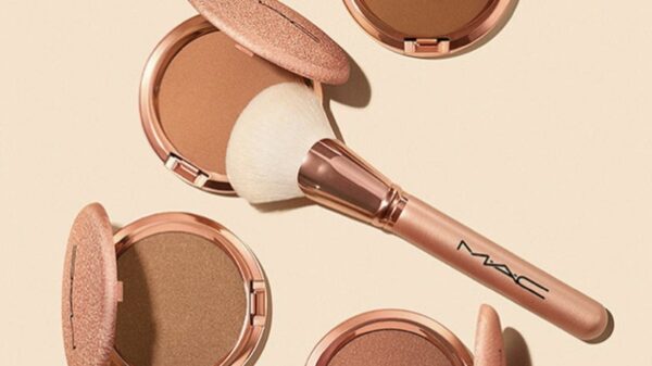 Mac Cosmetics Skinfinish Sundstruck - Divulgação