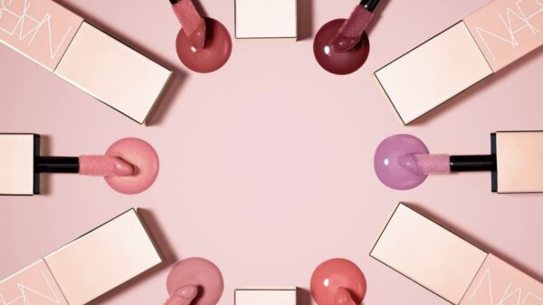 NARS Afterglow Liquid Blush - Divulgação