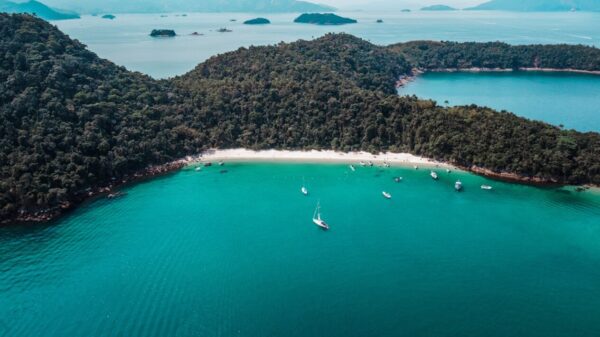 Angra dos Reis foi o local escolhido para receber o réveillon da Vogue