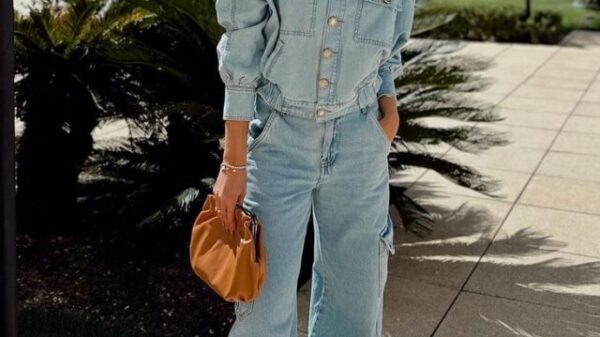 All Jeans_@ana_espinolaaa veste LITT_Crédito reprodução Instagram @littbrasil