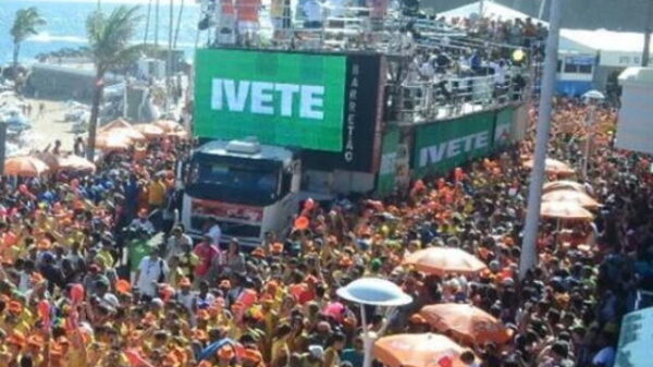cropped-carnaval-barra.jpg