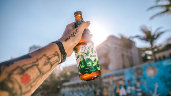 Proa Cervejaria marca presença na Festa de Iemanjá