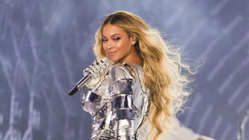 Beyoncé anuncia lançamento da sua linha de cuidados para o cabelo ...