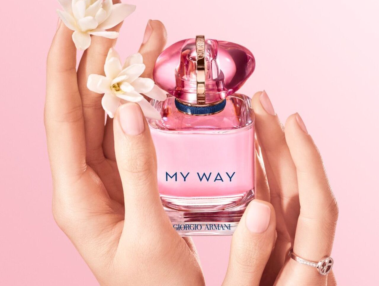 Giorgio Armani Beauty Fragrances apresent My Way Néctar Eau de Parfum - Divulgação