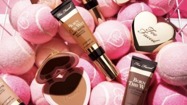 Too Faced Born This Way - Reprodução