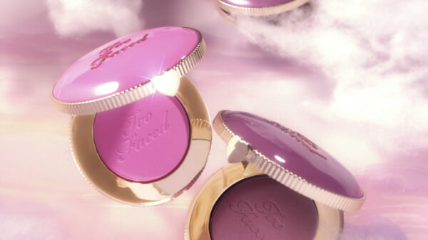 Too Faced Cloud Crush - Divulgação