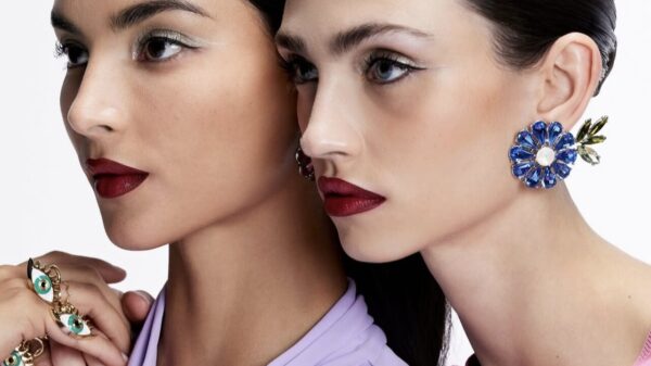 Herrera Beauty sombra em stick - Reprodução