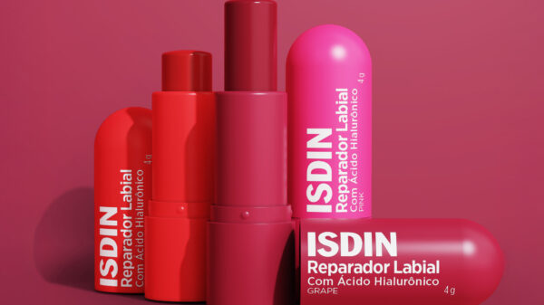 ISDIN Reparador Labial com cor - Divulgação