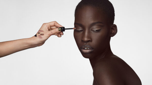 M·A·C apresenta novidades Studio Fix - Divulgação