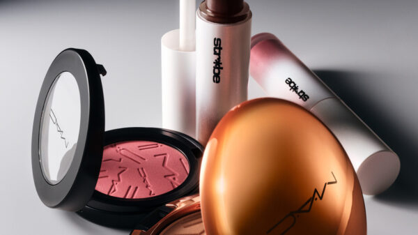 M·A·C lança novos essenciais para dominar o equilíbrio entre blush e bronzer - Divulgação