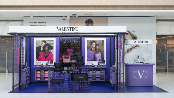 Valentino Born in Roma Purple Melancholia chega ao Brasil com pop-up no Rio de Janeiro - Divulgação